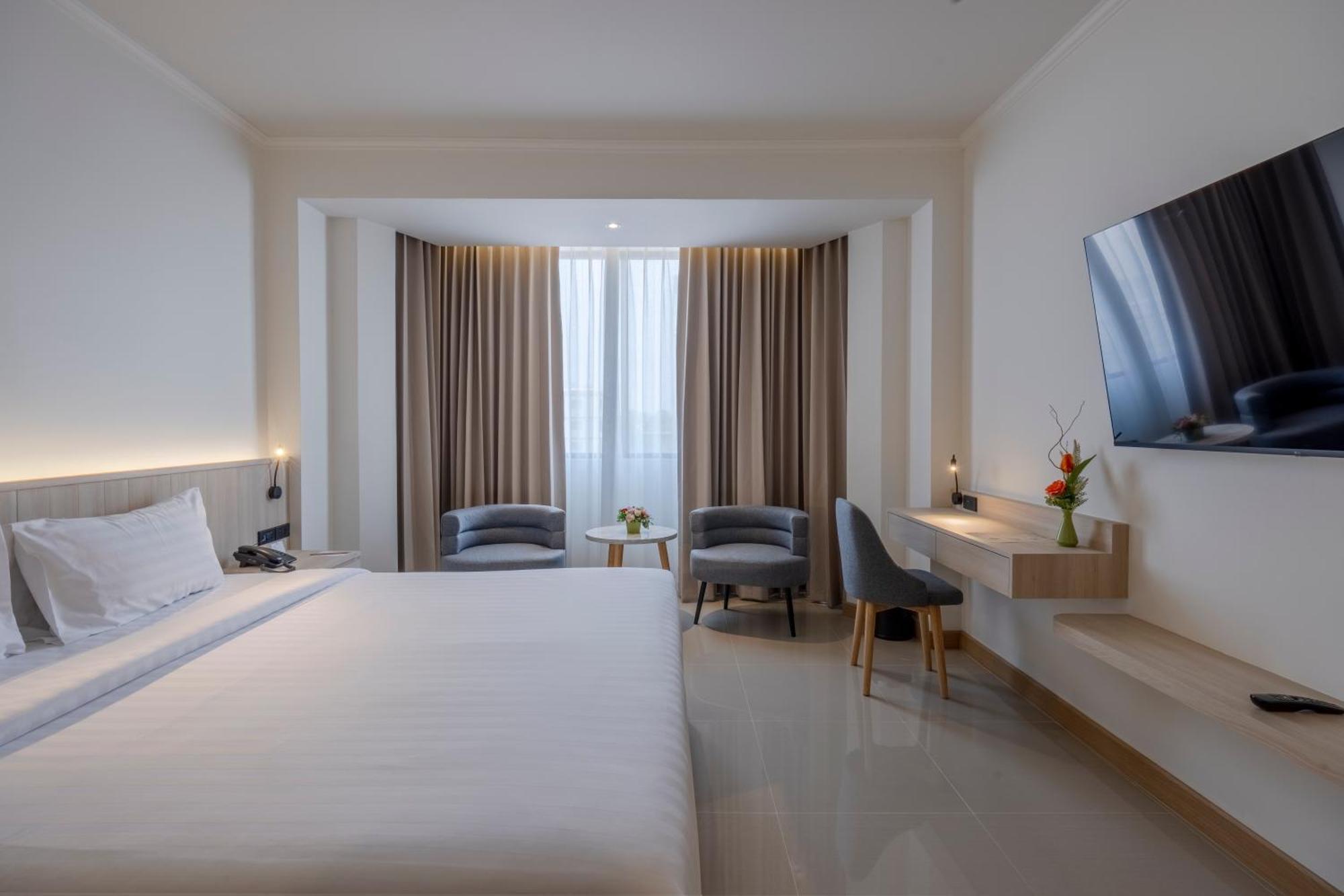 The Maruay Garden Hotel Bangkok Bagian luar foto