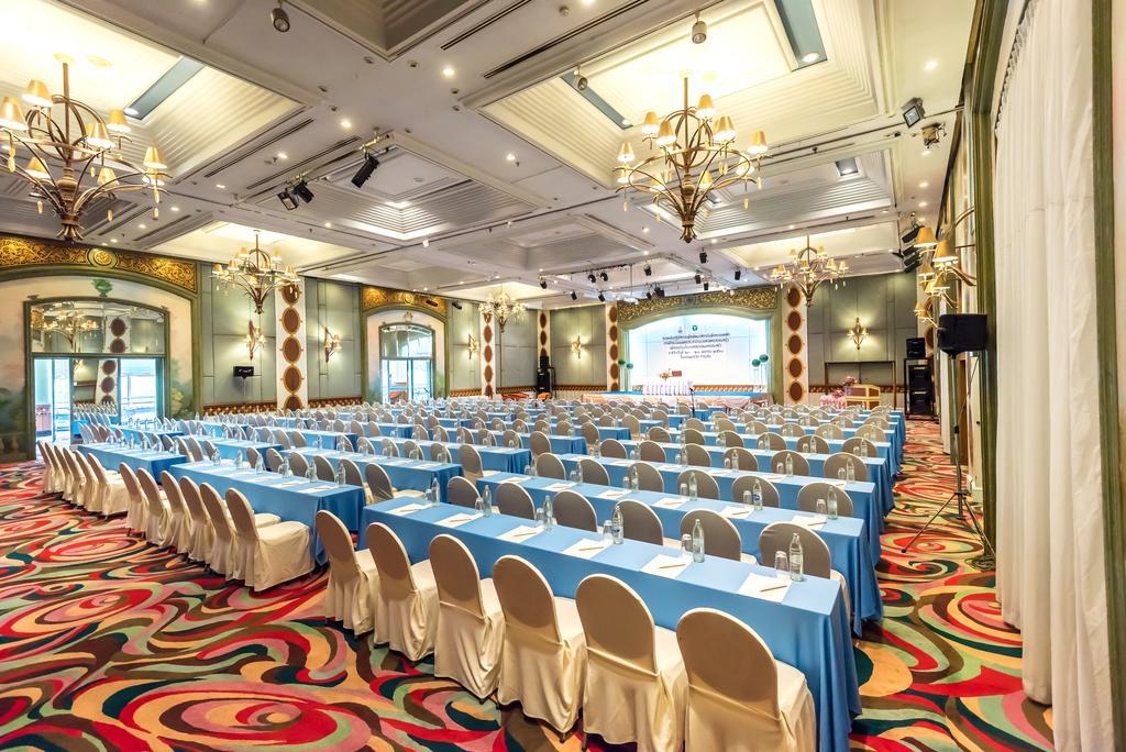 The Maruay Garden Hotel Bangkok Bagian luar foto