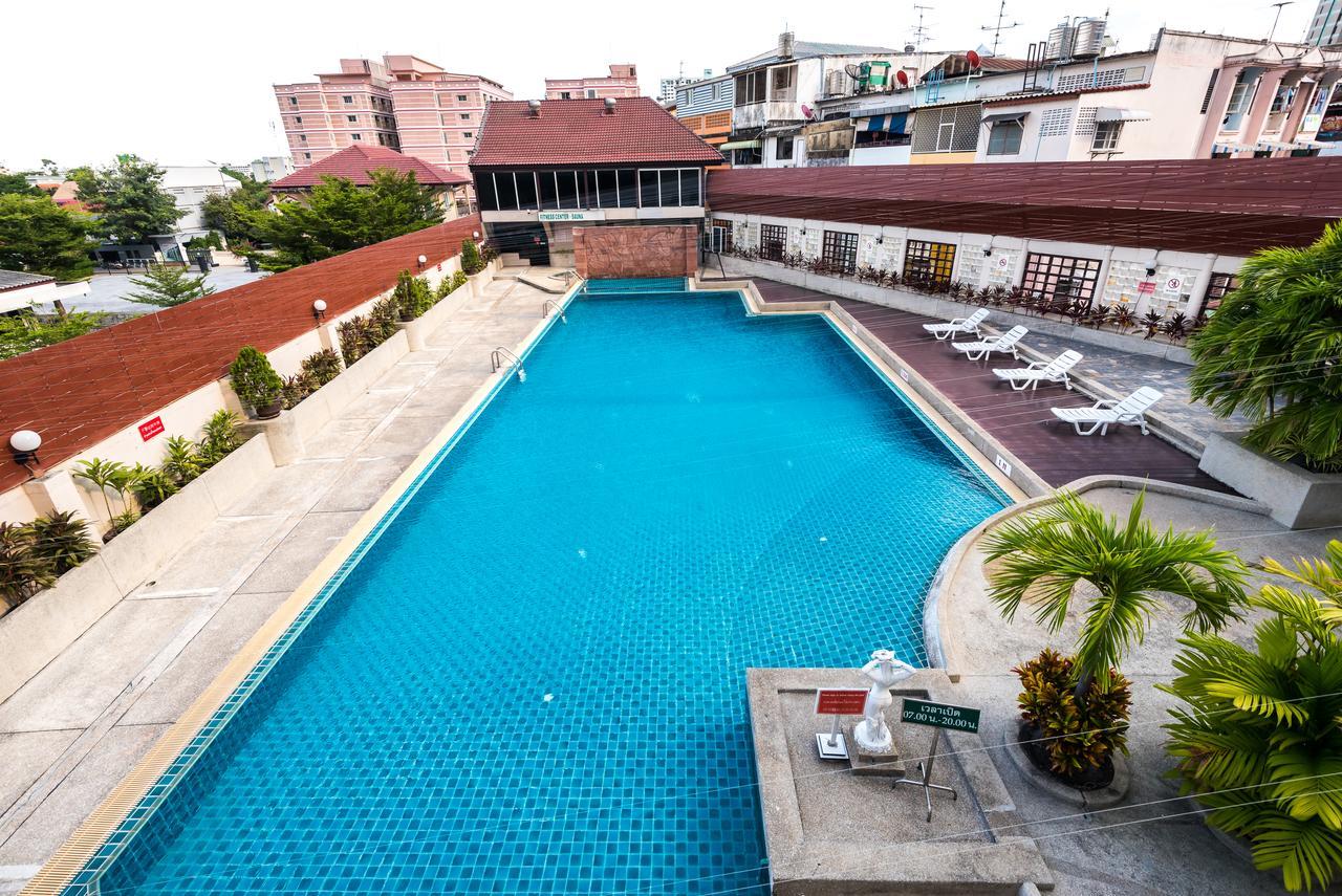 The Maruay Garden Hotel Bangkok Bagian luar foto