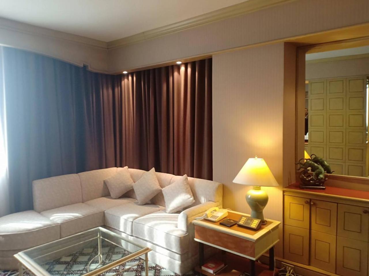 The Maruay Garden Hotel Bangkok Bagian luar foto